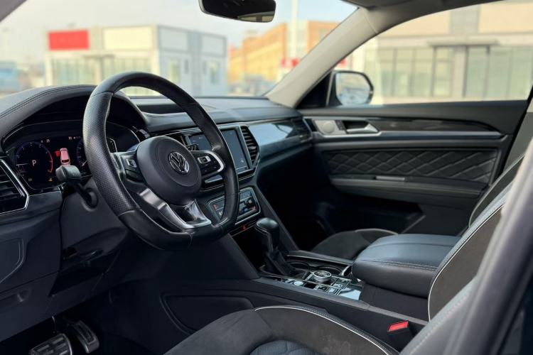 Used Volkswagen Teramont X 2019 380TSI Four-Wheel Drive Prestige Luxury Edition Interior 2