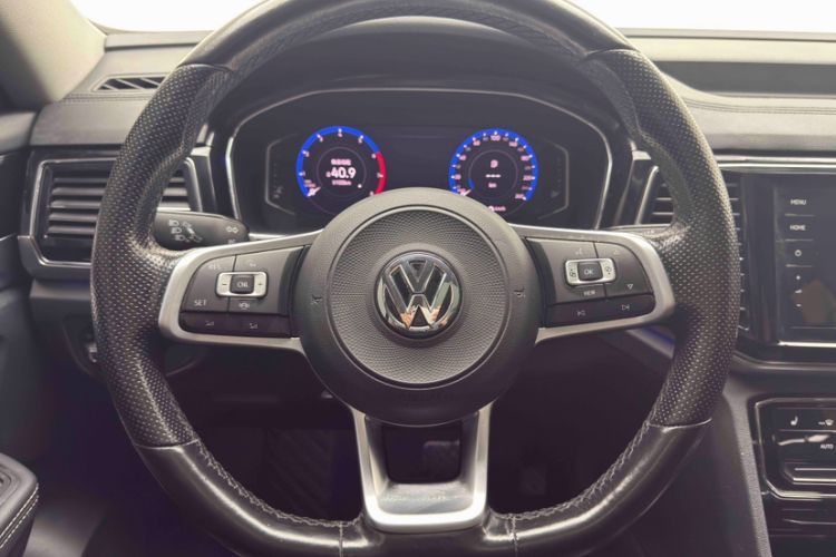 Used Volkswagen Teramont X 2019 330TSI Two-Wheel-Drive Prestige Luxury Edition Interior 2