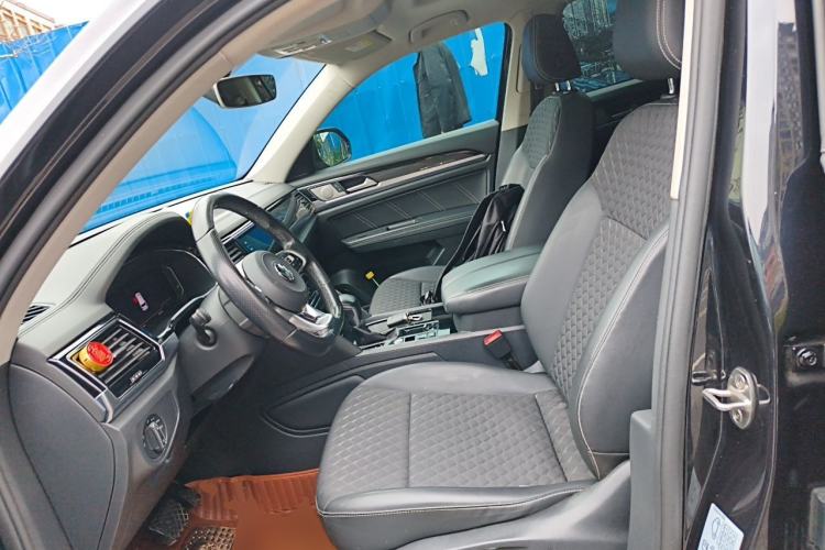 Used Volkswagen Teramont X 2019 330TSI Two-Wheel-Drive Luxury Edition Left Front Seat