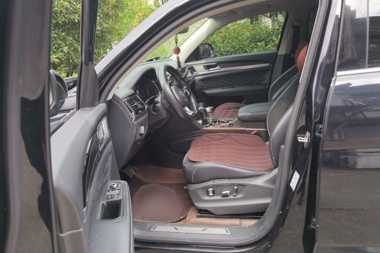 Used Volkswagen Teramont X 2019 330TSI Two-Wheel-Drive Prestige Luxury Edition Left Front Seat