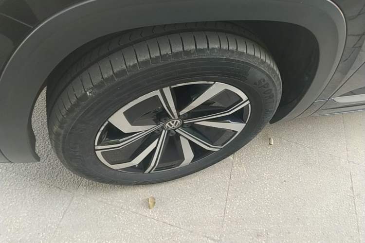 Used Volkswagen Teramont X 2019 380TSI Four-Wheel Drive Luxury Edition Left Front Wheel Hub