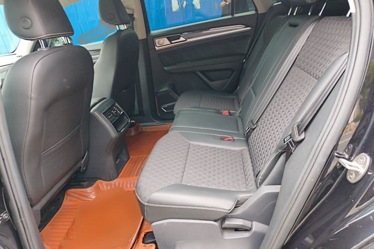 Used Volkswagen Teramont X 2019 330TSI Two-Wheel-Drive Luxury Edition Left Rear Seat