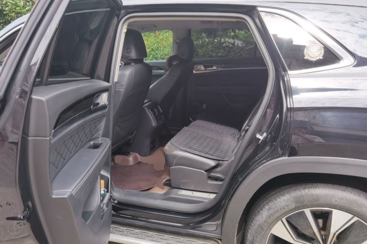 Used Volkswagen Teramont X 2019 330TSI Two-Wheel-Drive Prestige Luxury Edition Left Rear Seat