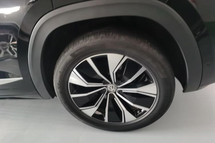 Used Volkswagen Teramont X 2019 380TSI Four-Wheel Drive Prestige Luxury Edition Left Rear Wheel Hub