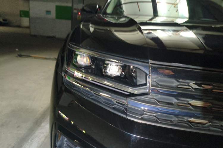 Used Volkswagen Teramont X 2019 380TSI Four-Wheel Drive Luxury Edition Right Front Headlight