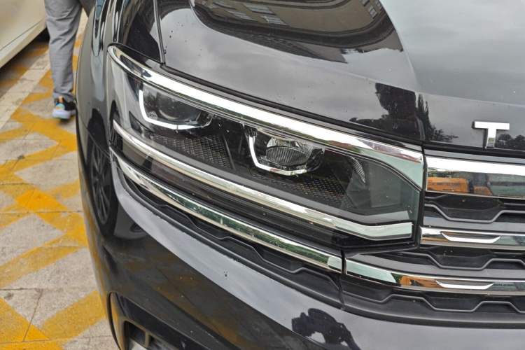 Used Volkswagen Teramont X 2019 380TSI Four-Wheel Drive Luxury Edition Right Front Headlight