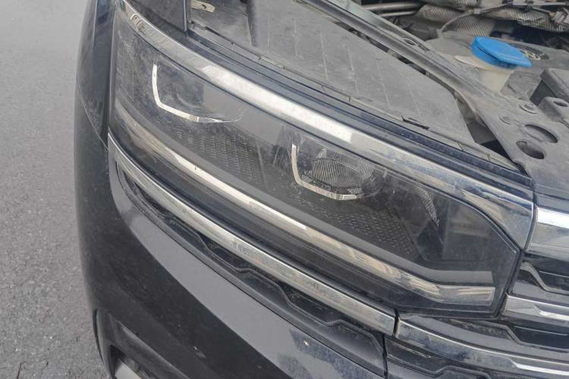 Used Volkswagen Teramont X 2019 330TSI Two-Wheel-Drive Luxury Edition Right Front Headlight
