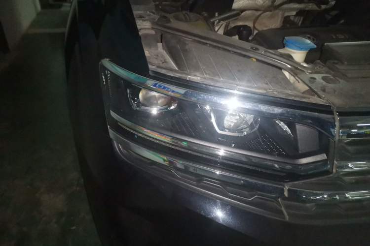 Used Volkswagen Teramont X 2019 380TSI Four-Wheel Drive Luxury Edition Right Front Headlight