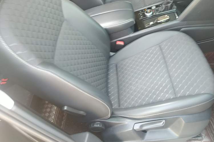 Used Volkswagen Teramont X 2019 380TSI Four-Wheel Drive Luxury Edition Right Front Seat