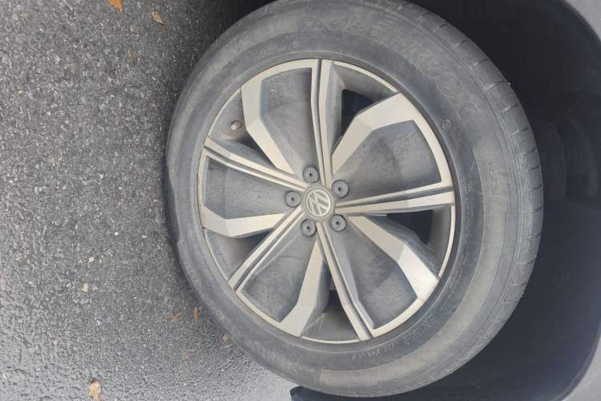 Used Volkswagen Teramont X 2019 330TSI Two-Wheel-Drive Luxury Edition Right Front Wheel Hub
