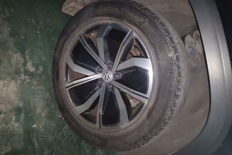 Used Volkswagen Teramont X 2019 380TSI Four-Wheel Drive Luxury Edition Right Front Wheel Hub