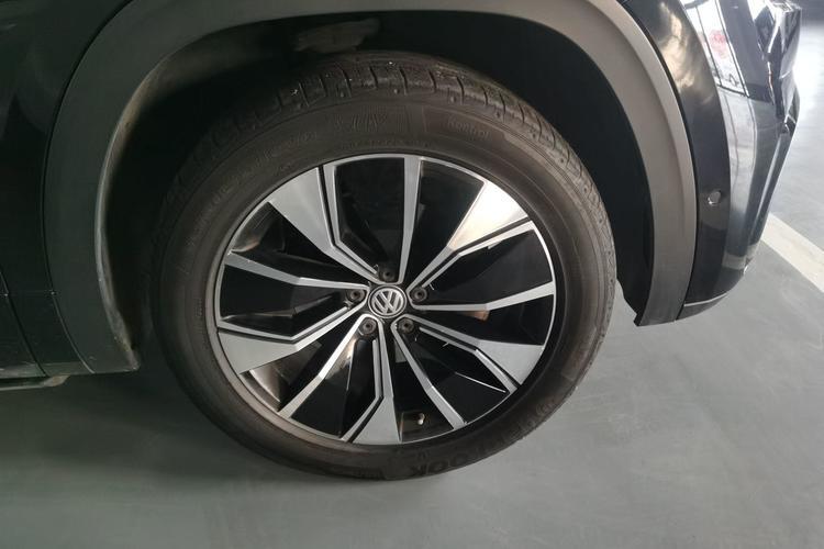 Used Volkswagen Teramont X 2019 380TSI Four-Wheel Drive Prestige Luxury Edition Right Front Wheel Hub