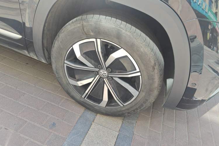 Used Volkswagen Teramont X 2019 380TSI Four-Wheel Drive Luxury Edition Right Front Wheel Hub