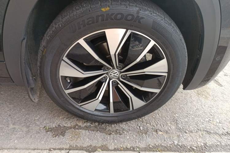Used Volkswagen Teramont X 2019 380TSI Four-Wheel Drive Prestige Luxury Edition Right Front Wheel Hub