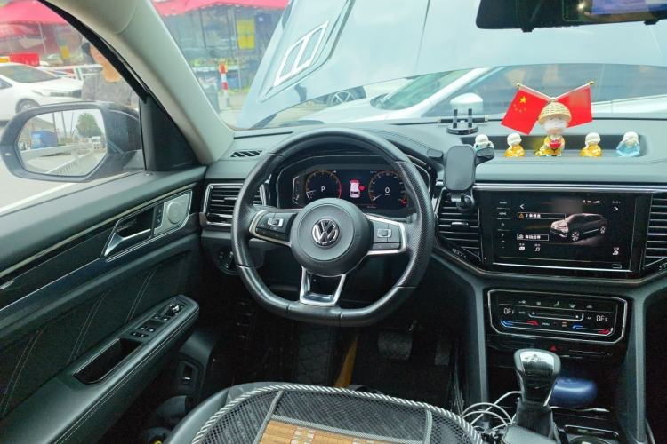 Used Volkswagen Teramont X 2019 330TSI Two-Wheel-Drive Luxury Edition Steering Wheel