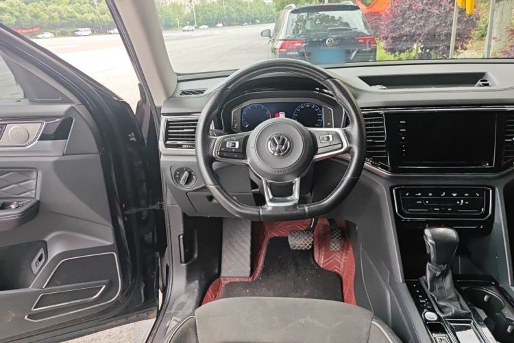 Used Volkswagen Teramont X 2019 330TSI Two-Wheel-Drive Prestige Luxury Edition Steering Wheel