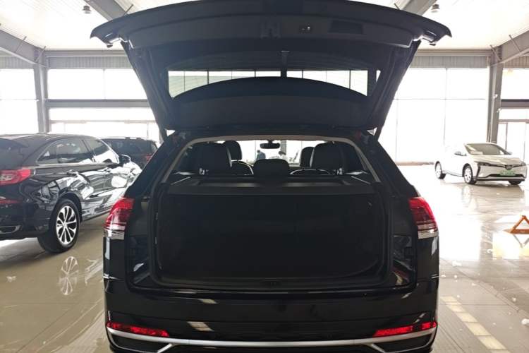 Used Volkswagen Teramont X 2019 380TSI Four-Wheel Drive Prestige Luxury Edition Trunk