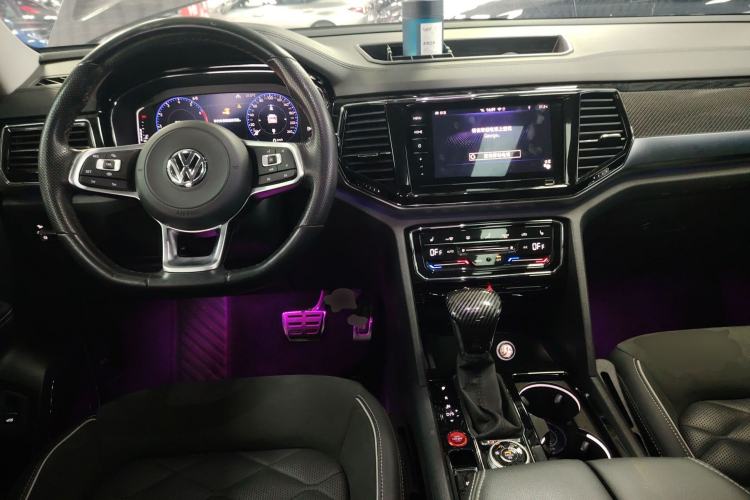 Used Volkswagen Teramont X 2019 380TSI Four-Wheel Drive Prestige Luxury Edition Center Console