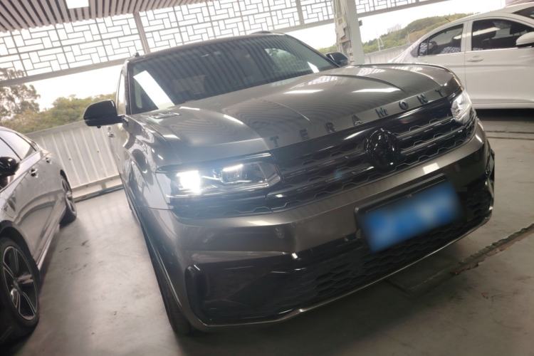 Used Volkswagen Teramont X 2019 380TSI Four-Wheel Drive Prestige Luxury Edition Front Right 45 Deg