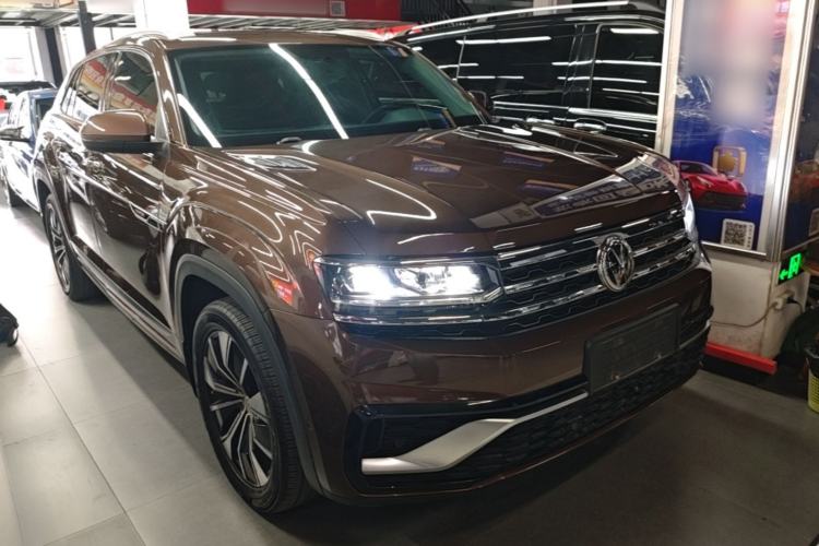 Used Volkswagen Teramont X 2019 380TSI Four-Wheel Drive Prestige Luxury Edition Front Right 45 Deg