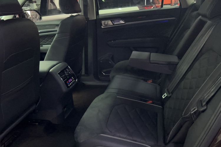 Used Volkswagen Teramont X 2019 380TSI Four-Wheel Drive Prestige Luxury Edition Interior 4