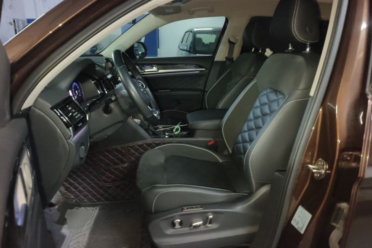 Used Volkswagen Teramont X 2019 330TSI Two-Wheel-Drive Prestige Luxury Edition Left Front Seat