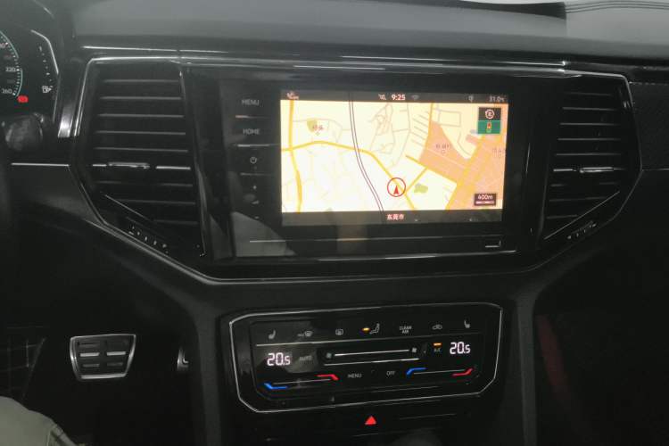 Used Volkswagen Teramont X 2019 380TSI Four-Wheel Drive Prestige Luxury Edition Audio And AC Panel