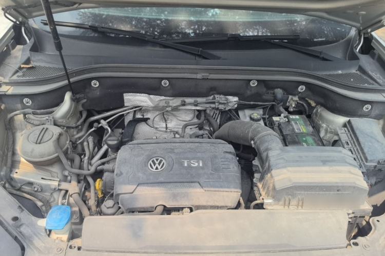 Used Volkswagen Teramont X 2019 380TSI Four-Wheel Drive Prestige Luxury Edition Engine Bay
