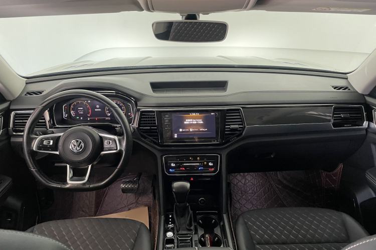 Used Volkswagen Teramont X 2019 330TSI Two-Wheel-Drive Luxury Edition Interior 1