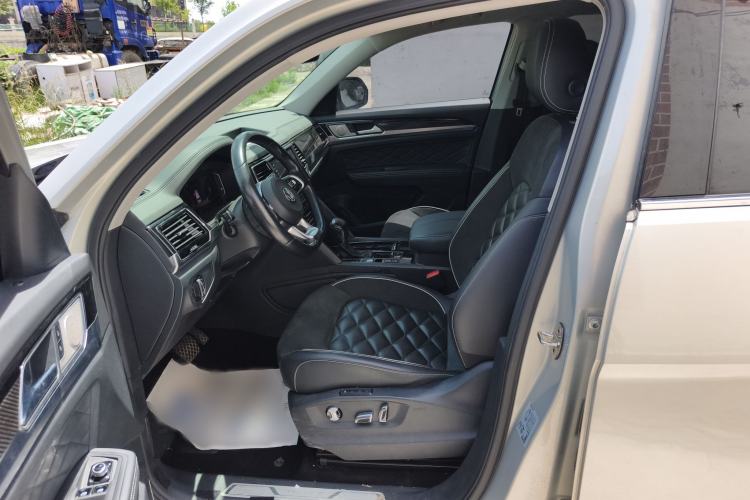 Used Volkswagen Teramont X 2019 330TSI Two-Wheel-Drive Prestige Luxury Edition Interior 5