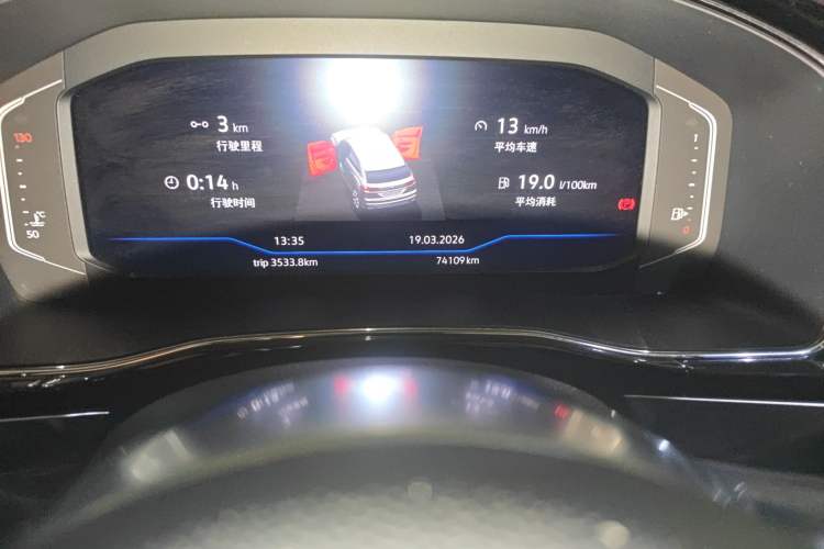 Used Volkswagen Teramont X 2019 380TSI Four-Wheel Drive Prestige Luxury Edition Odometer Close Up