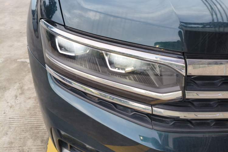 Used Volkswagen Teramont X 2019 380TSI Four-Wheel Drive Prestige Luxury Edition Right Front Headlight