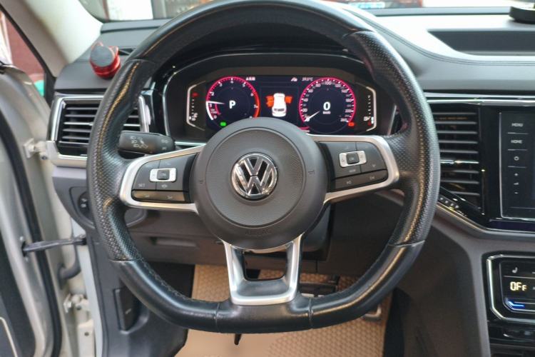 Used Volkswagen Teramont X 2019 380TSI Four-Wheel Drive Prestige Luxury Edition Steering Wheel