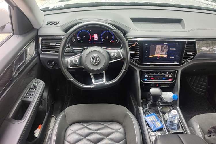 Used Volkswagen Teramont X 2019 330TSI Two-Wheel-Drive Prestige Luxury Edition Steering Wheel