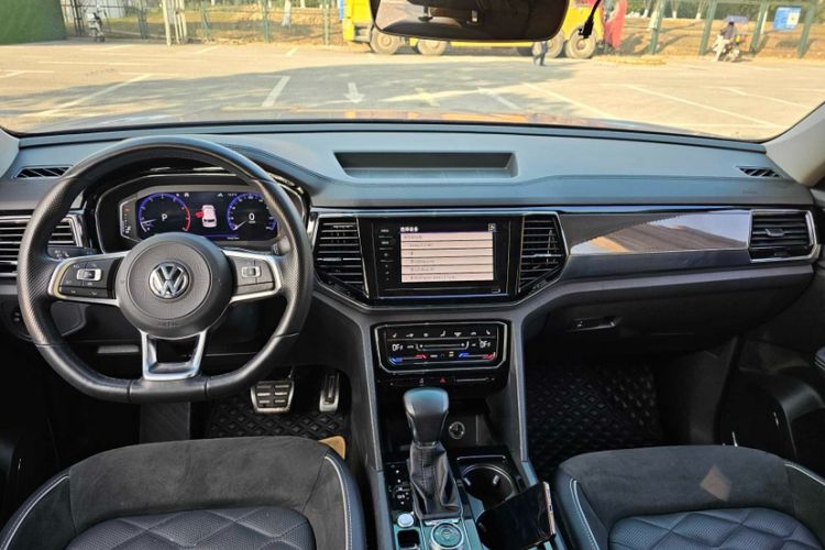 Used Volkswagen Teramont X 2019 380TSI Four-Wheel Drive Prestige Luxury Edition Interior 8