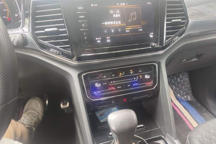 Used Volkswagen Teramont X 2019 380TSI Four-Wheel Drive Luxury Edition Audio And AC Panel