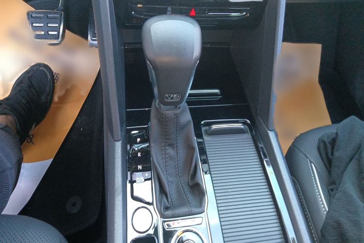Used Volkswagen Teramont X 2019 530 V6 Four-Wheel Drive Prestige Flagship Edition Gear Lever