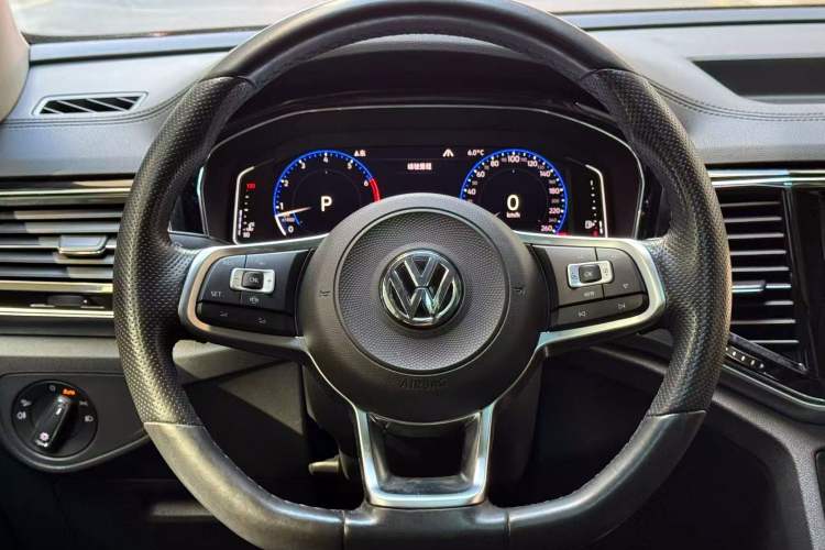 Used Volkswagen Teramont X 2019 380TSI Four-Wheel Drive Prestige Luxury Edition Interior 2