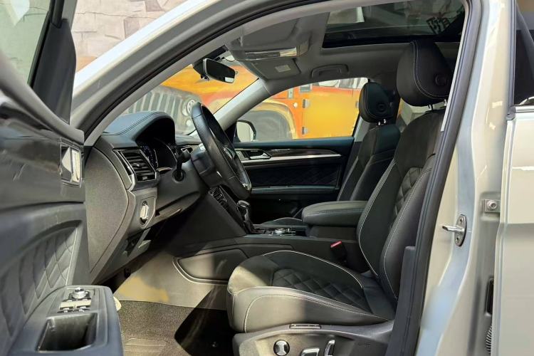 Used Volkswagen Teramont X 2019 380TSI Four-Wheel Drive Prestige Luxury Edition Interior 6