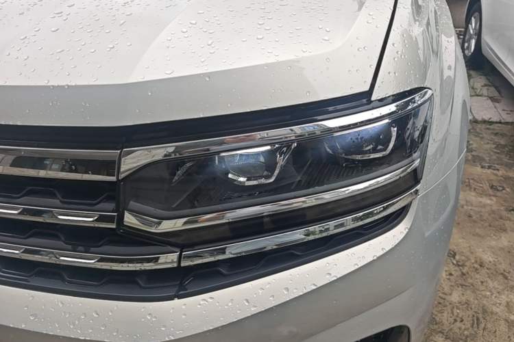 Used Volkswagen Teramont X 2019 330TSI Two-Wheel-Drive Prestige Luxury Edition Left Front Headlight