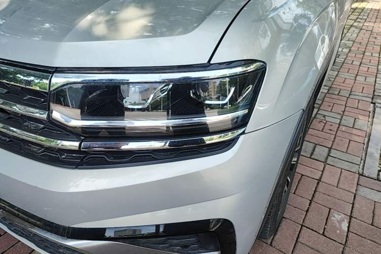 Used Volkswagen Teramont X 2019 330TSI Two-Wheel-Drive Prestige Luxury Edition Left Front Headlight