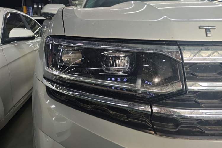 Used Volkswagen Teramont X 2019 380TSI Four-Wheel Drive Prestige Luxury Edition Right Front Headlight