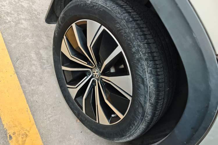 Used Volkswagen Teramont X 2019 380TSI Four-Wheel Drive Prestige Luxury Edition Right Rear Wheel Hub