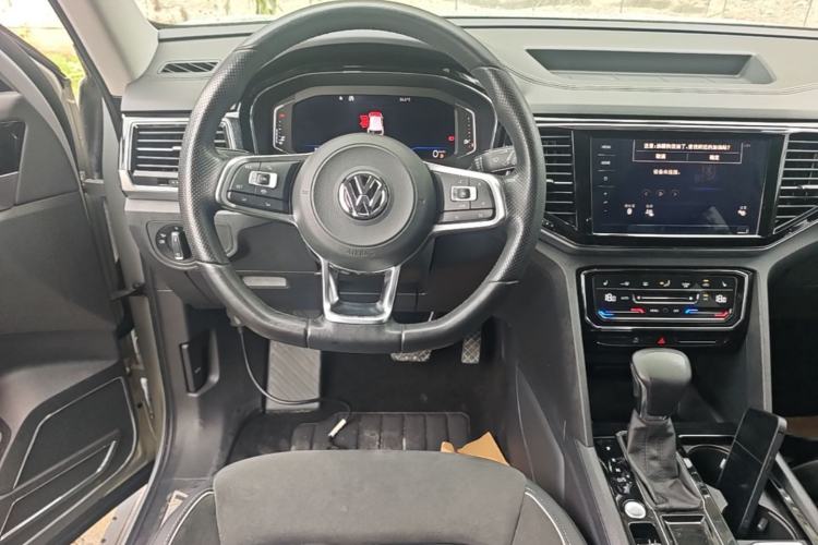 Used Volkswagen Teramont X 2019 330TSI Two-Wheel-Drive Prestige Luxury Edition Steering Wheel