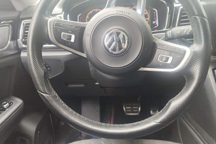 Used Volkswagen Teramont X 2019 380TSI Four-Wheel Drive Luxury Edition Steering Wheel