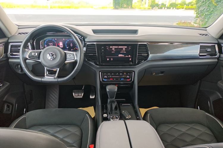 Used Volkswagen Teramont X 2019 380TSI Four-Wheel Drive Prestige Luxury Edition Center Console