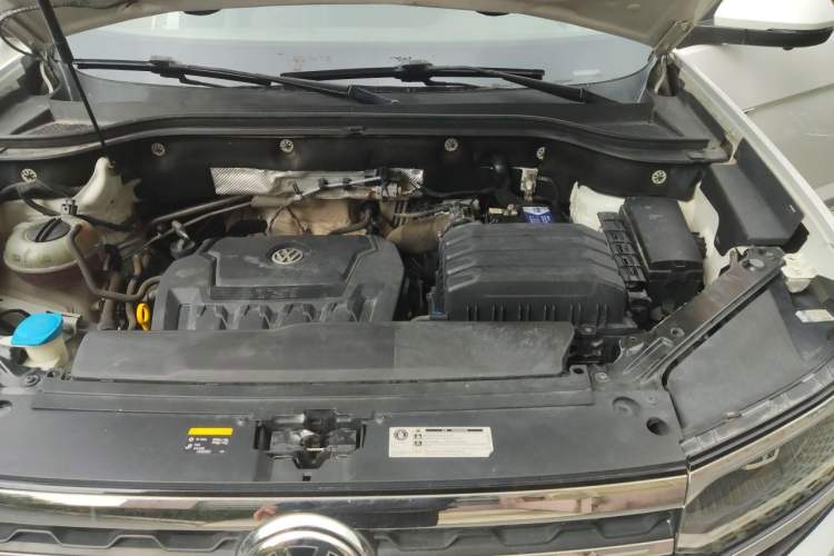 Used Volkswagen Teramont X 2019 330TSI Two-Wheel-Drive Prestige Luxury Edition Engine Bay Left
