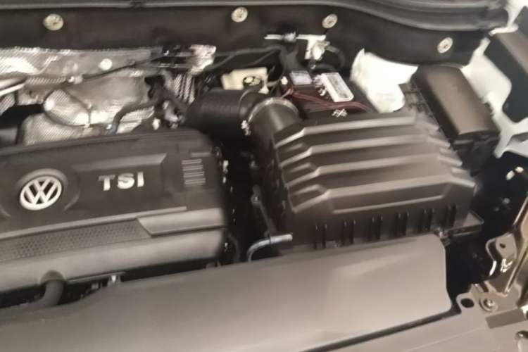Used Volkswagen Teramont X 2019 380TSI Four-Wheel Drive Prestige Luxury Edition Engine Bay Left