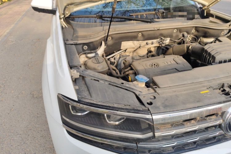 Used Volkswagen Teramont X 2019 380TSI Four-Wheel Drive Prestige Luxury Edition Engine Bay Right