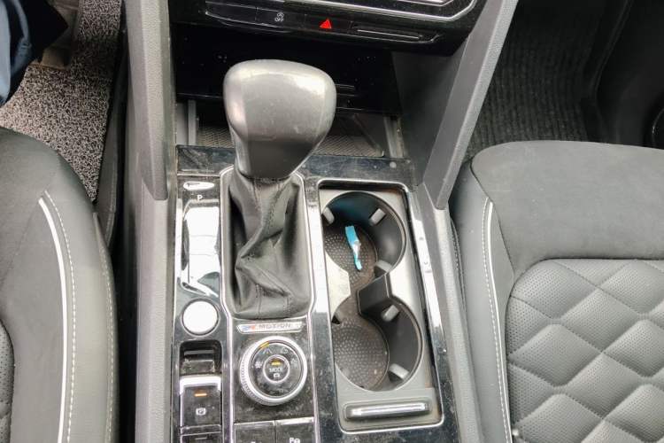 Used Volkswagen Teramont X 2019 380TSI Four-Wheel Drive Prestige Luxury Edition Gear Lever